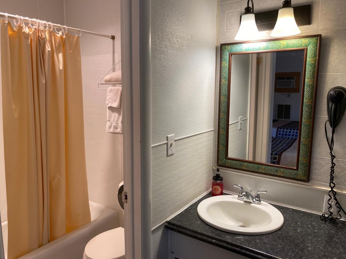 Knights Inn Fairview Εξωτερικό φωτογραφία